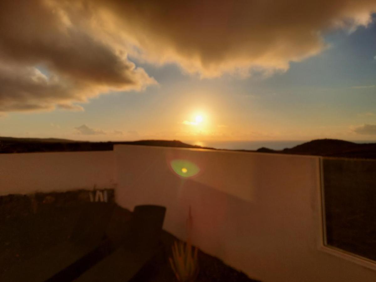Lanzarote Ocean Loft B Apartment Tinajo Exterior photo